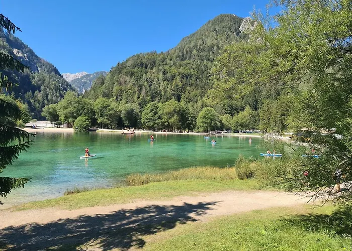 アパート New Teravila *