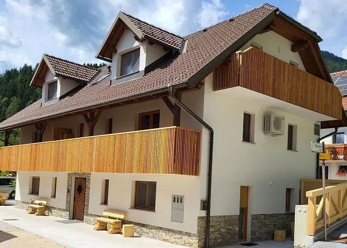 New Teravila アパート *